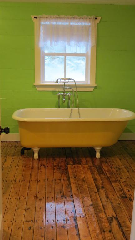 The Old Salt Box Co. - Daisy'S Place Herring Neck Exteriör bild